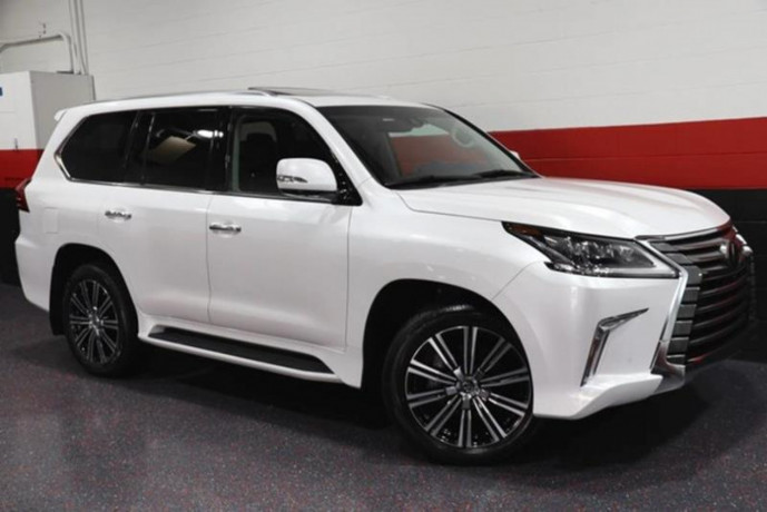 fairly-used-2018-lexus-lx-570-for-sale-big-0