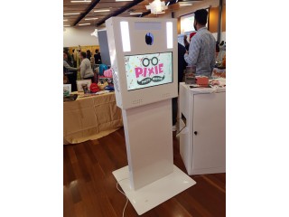 Slay Your Party Fun Adding Mirror Photo Booth And Flower Wall