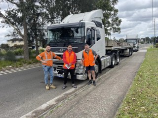 HIGHWAY TRUCK DRIVING SCHOOL