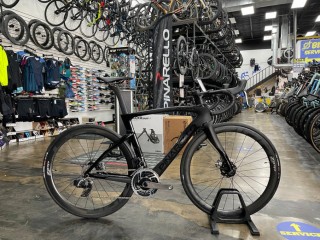2022 Santa Cruz Heckler Carbon CC XX1 AXS RSV E-Bike;......$4,500 usd
