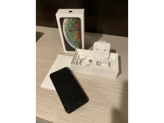 Selling Original : Samsung S10 Plus, iPhone Xs Max, S10E, iPhone X, Note 9