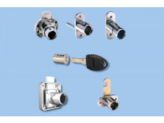 Furniture fitting and accessories