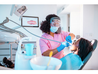 Veneer Teeth Treatment Near Me in Gurgaon | Veneers Treatment Cost @9711811272