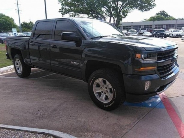 2018-chevrolet-silverado-1500-lakeside-motors-big-0