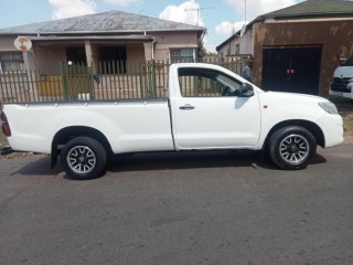 Toyota hilux single cab for sale call //0027738460873